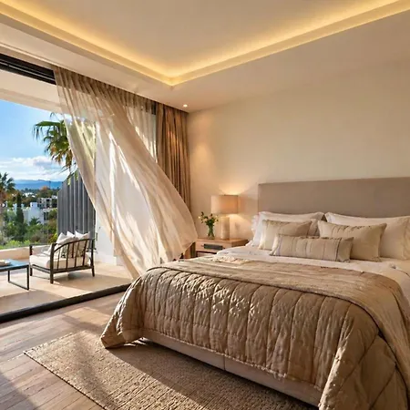 Villa Altos Puente Private Pool Rooftop Jacuzzi Gym Marbella